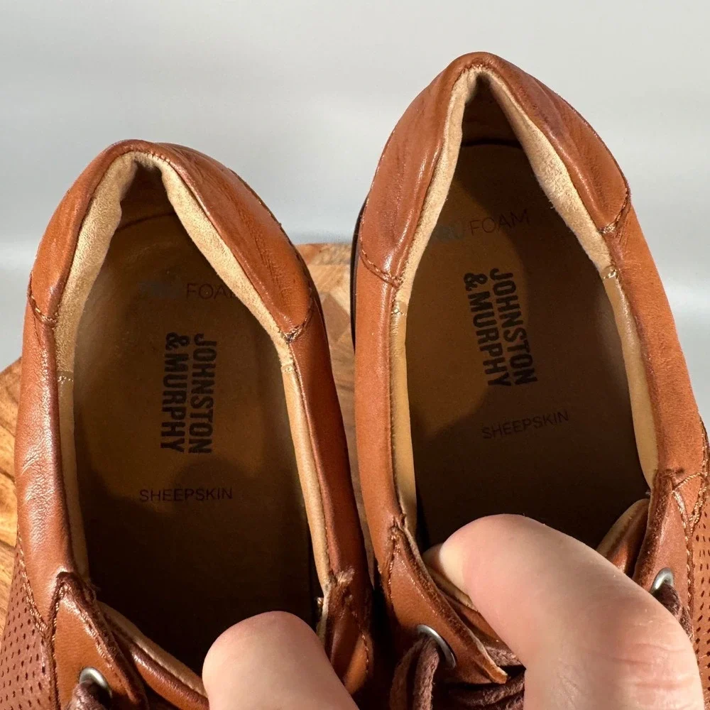 Johnston & Murphy good used